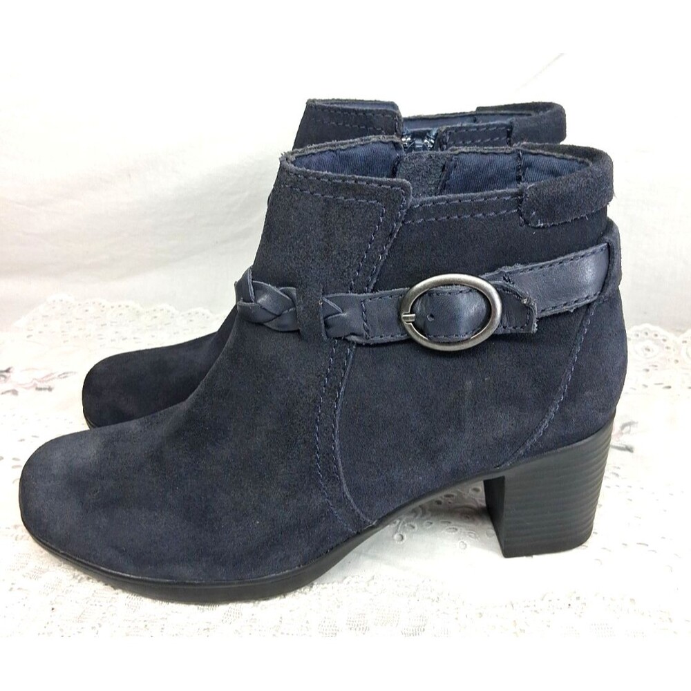Clarks Bendable Women 7M Navy Blue Suede Side Zip Ankle Boots Casual Workwear